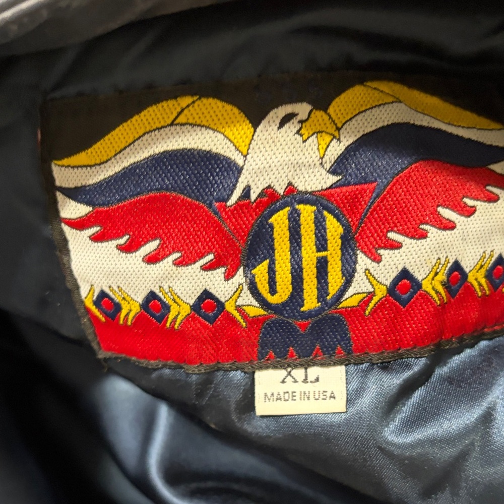 Valvoline Racing Jacket in Blue and Red - Picture 6 of 6